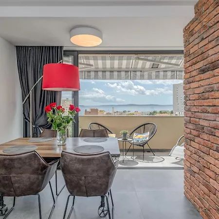 Lct Luxury Apartment Ycd Split