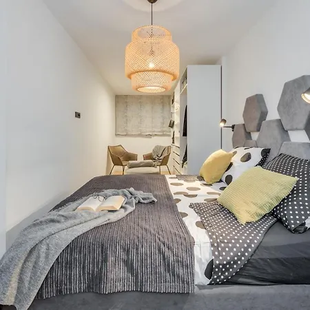 Lct Luxury Apartment Ycd *